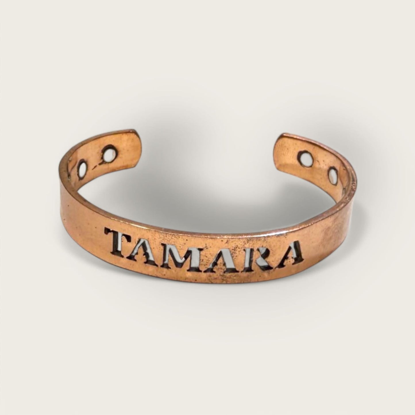 Tamara Tatva (Magnetic Wristband)