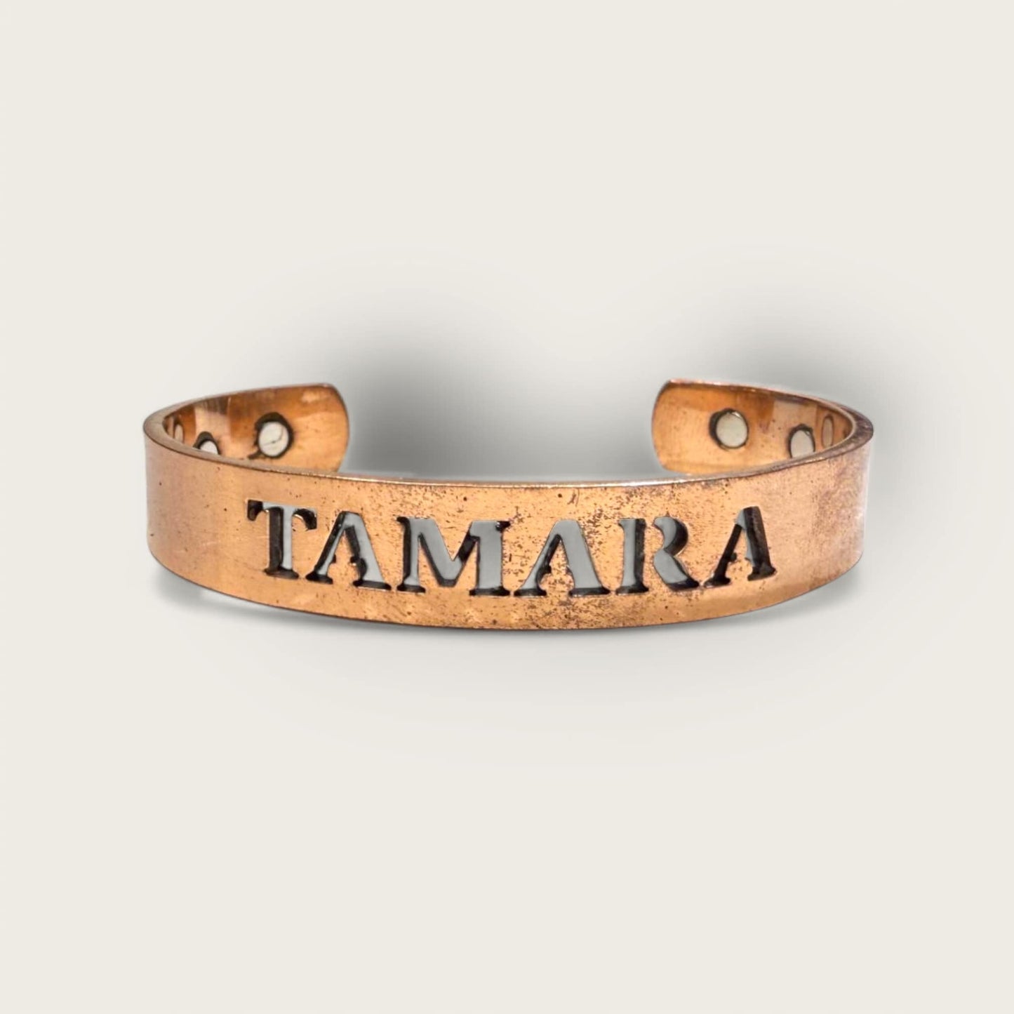 Tamara Tatva (Magnetic Wristband)